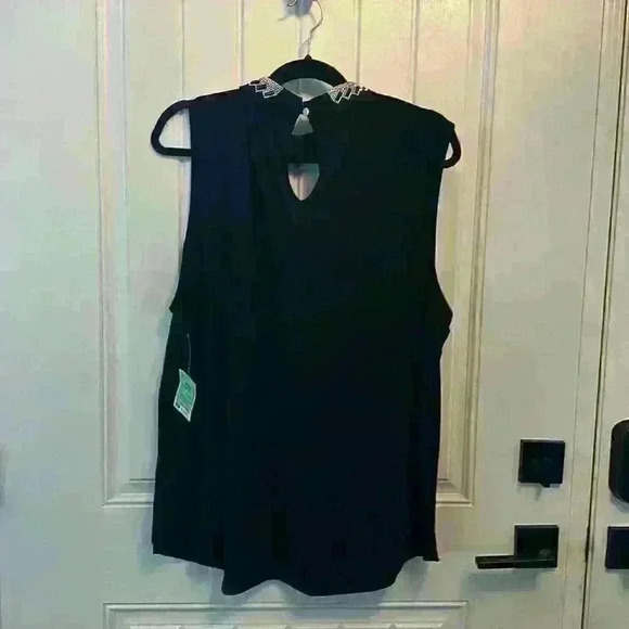 Moa & Moa 2xl black tank - Picture 4 of 4